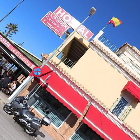 Hostal La Estacion Benajarafe Zewnętrze zdjęcie