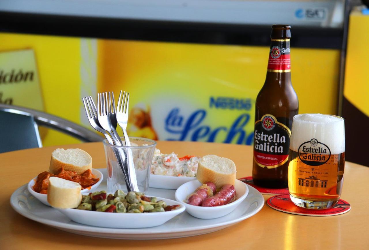 Hostal La Estacion Benajarafe Zewnętrze zdjęcie
