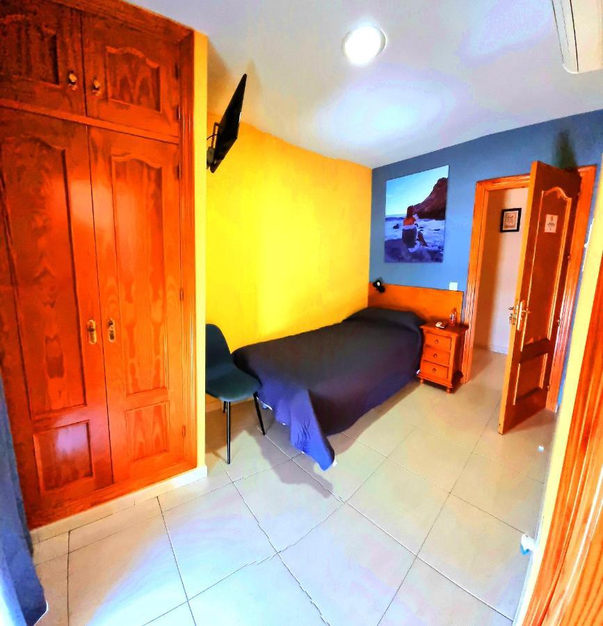 Hostal La Estacion Benajarafe Zewnętrze zdjęcie