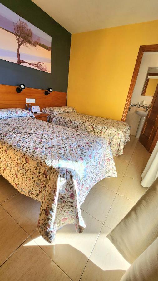 Hostal La Estacion Benajarafe Zewnętrze zdjęcie